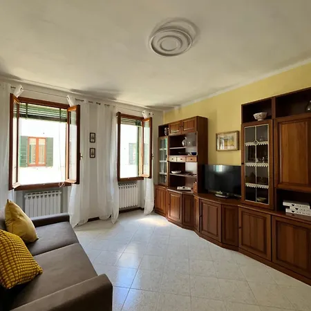 Ninamar Giudecca House