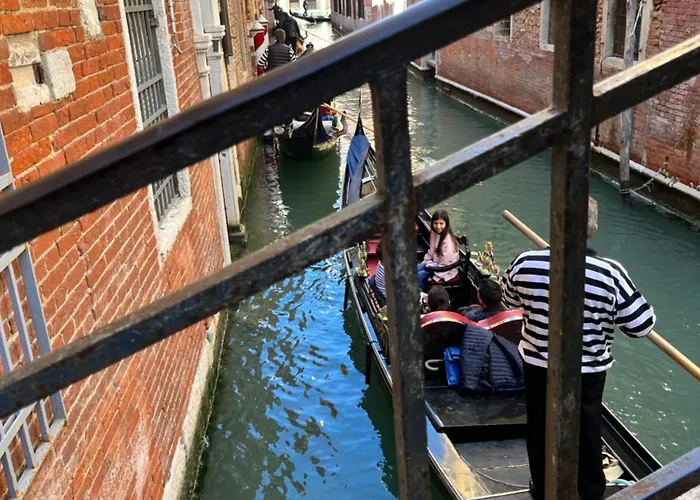 Daire Ninamar Giudecca House *